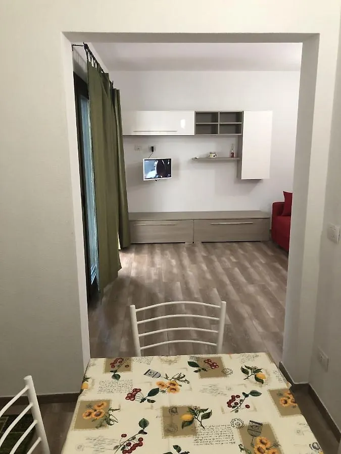 Appartamento Paride San Teodoro  Italia